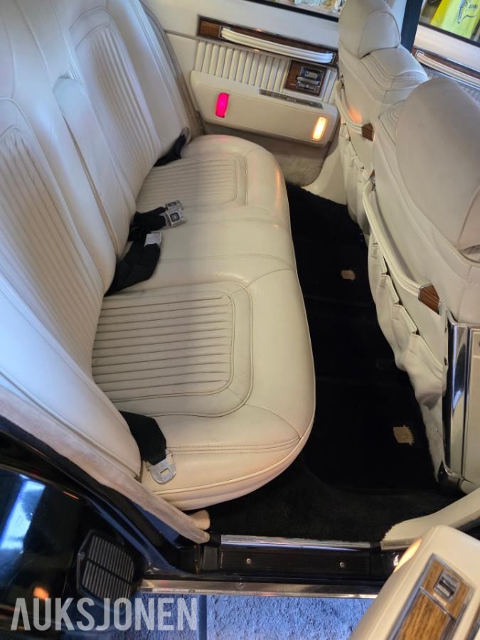 1980 Cadillac Seville 6.0 152hk eu ok 11.2030 114000km