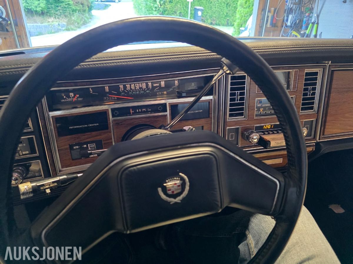 1980 Cadillac Seville 6.0 152hk eu ok 11.2030 114000km