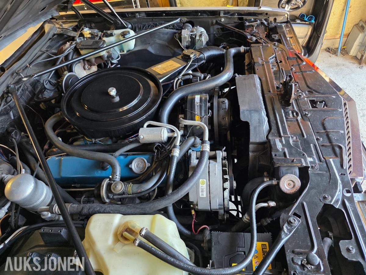 1980 Cadillac Seville 6.0 152hk eu ok 11.2030 114000km