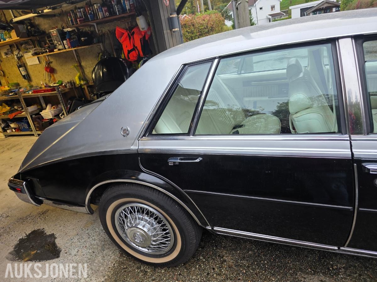 1980 Cadillac Seville 6.0 152hk eu ok 11.2030 114000km