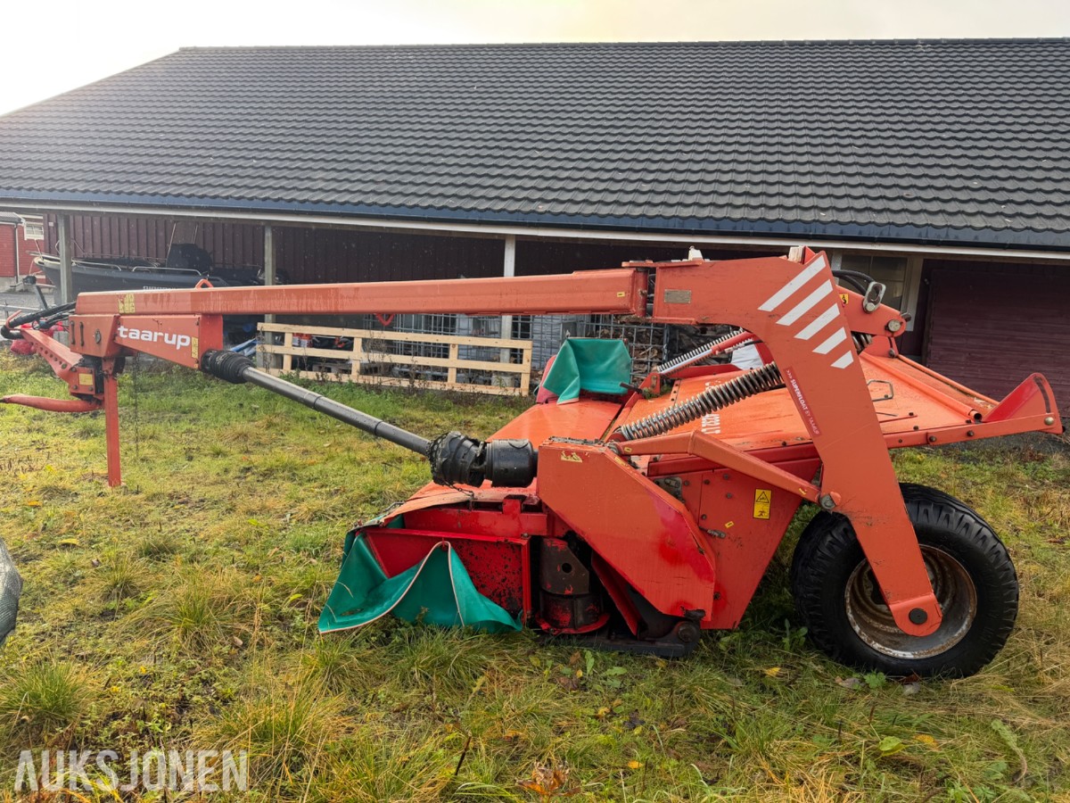 2008 KVERNLAND TAARUP 4232 LT SLÅMASKIN, 3,2 METERS ARBEIDSBREDDE