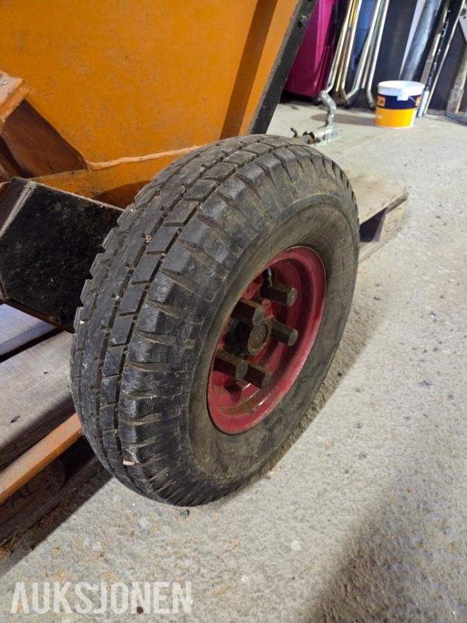 Rational Mt 200 Strøvogn/ sandspreder til bil/atv