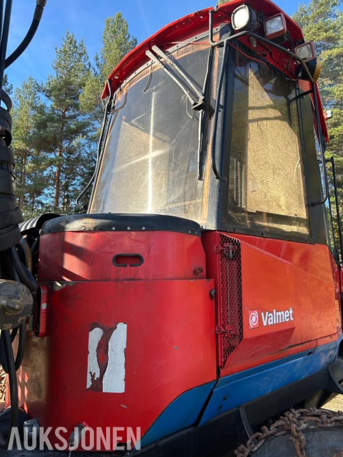 1998 Valmet 840.S2 lastbærer – reparasjonsobjekt