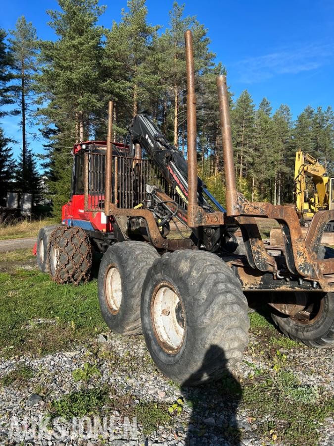 1998 Valmet 840.S2 lastbærer – reparasjonsobjekt