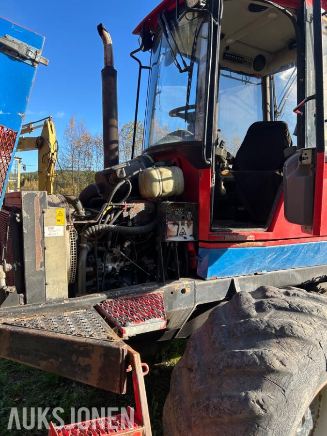 1998 Valmet 840.S2 lastbærer – reparasjonsobjekt