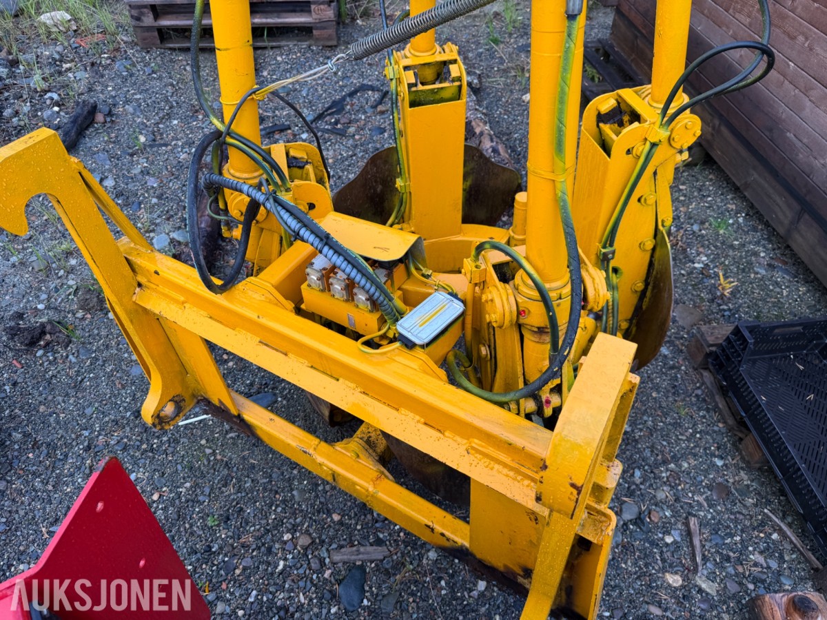 Hydraulisk trespade med BM-feste