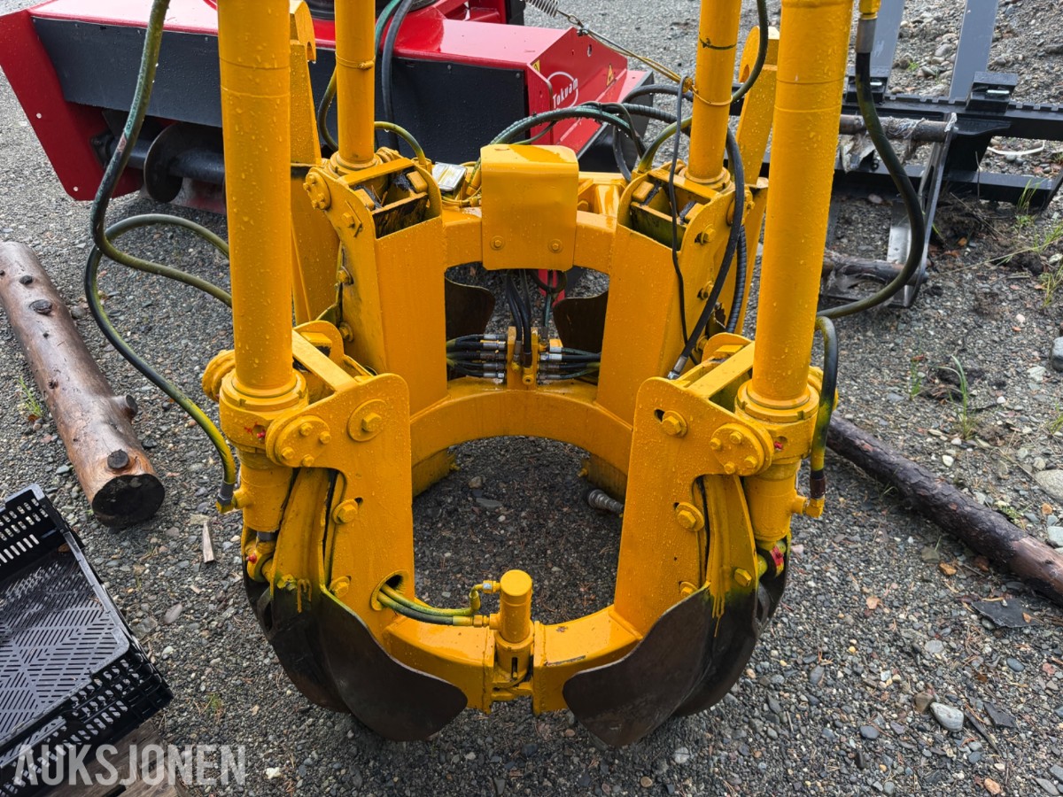 Hydraulisk trespade med BM-feste