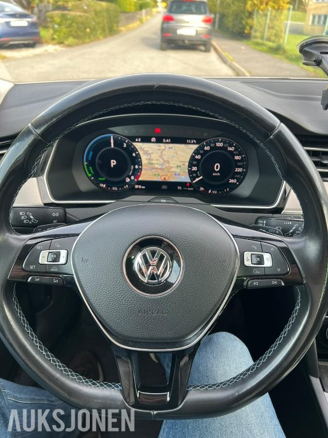 2017 Volkswagen Passat GTE HYBRID 274HK ACC, KAMERA, SOLTAK, KUPEVARMER