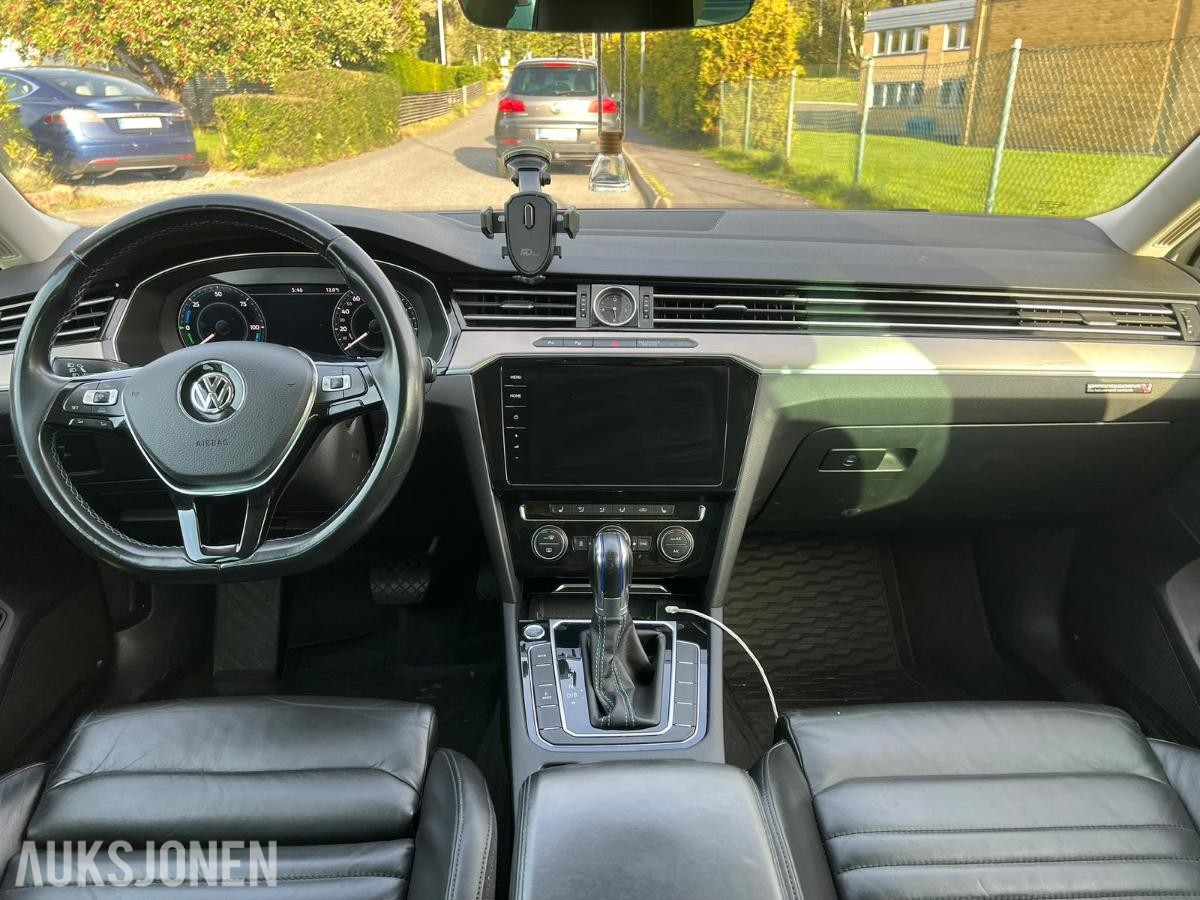 2017 Volkswagen Passat GTE HYBRID 274HK ACC, KAMERA, SOLTAK, KUPEVARMER