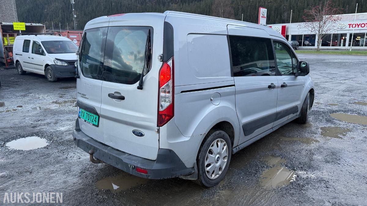 2017 Ford Transit Connect m/ drivstoffvarmer, 207844km
