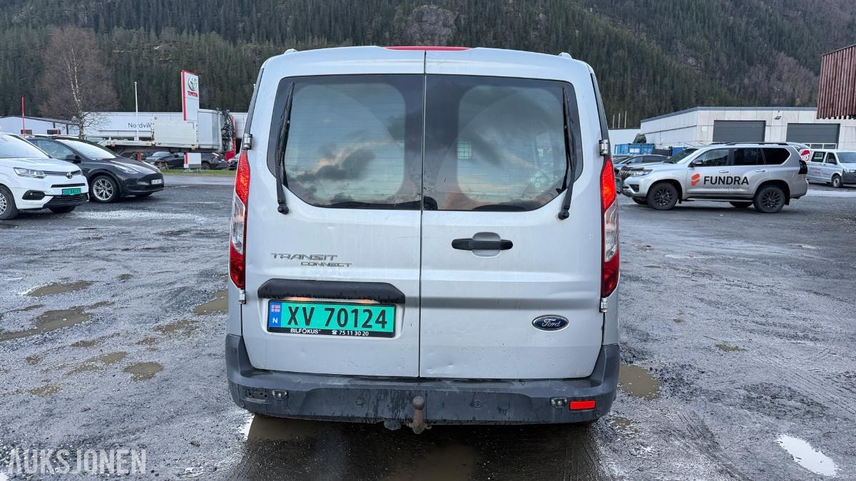 2017 Ford Transit Connect m/ drivstoffvarmer, 207844km