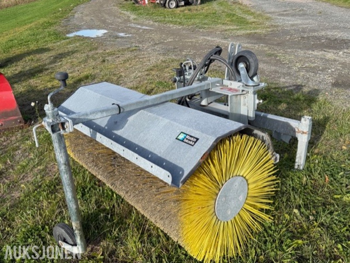 AB Siringe ST130 hydraulisk feiebørste – 130 cm – 2018