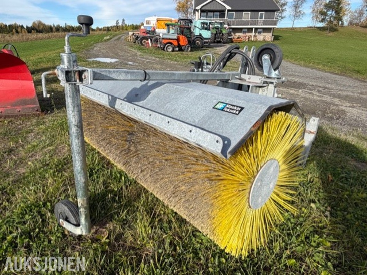 AB Siringe ST130 hydraulisk feiebørste – 130 cm – 2018