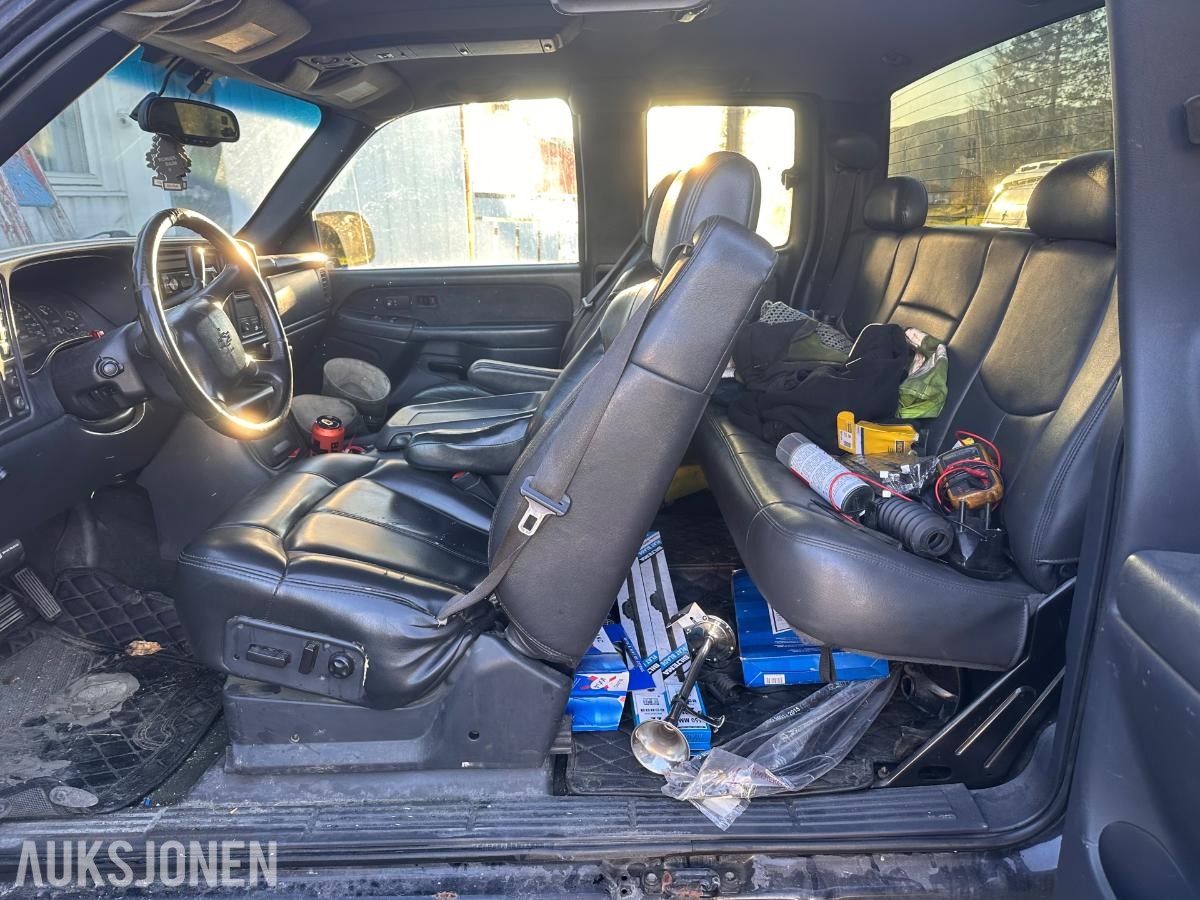 2002 Chevrolet Silverado 6.6 Diesel 299hk 4X4 Automat, Cruisekontroll, hengerfeste