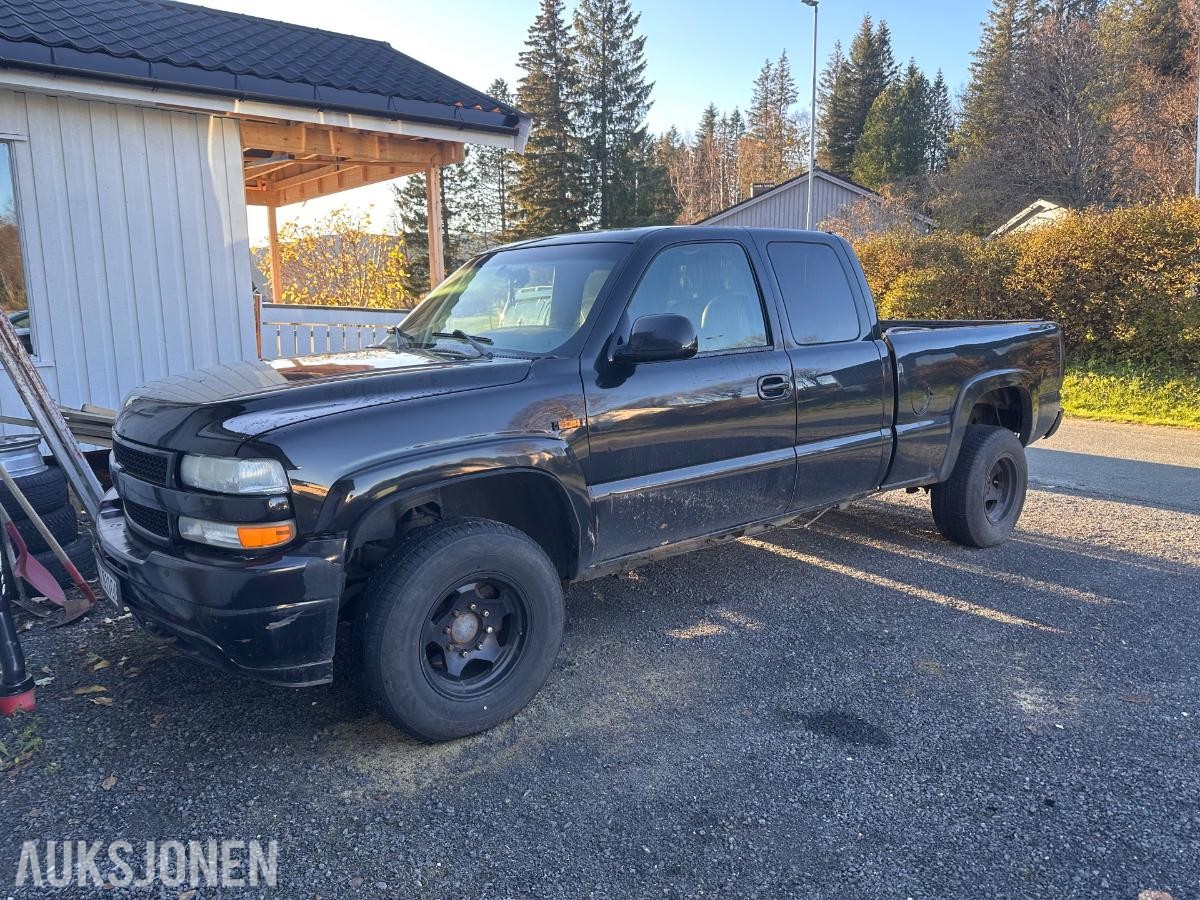2002 Chevrolet Silverado 6.6 Diesel 299hk 4X4 Automat, Cruisekontroll, hengerfeste