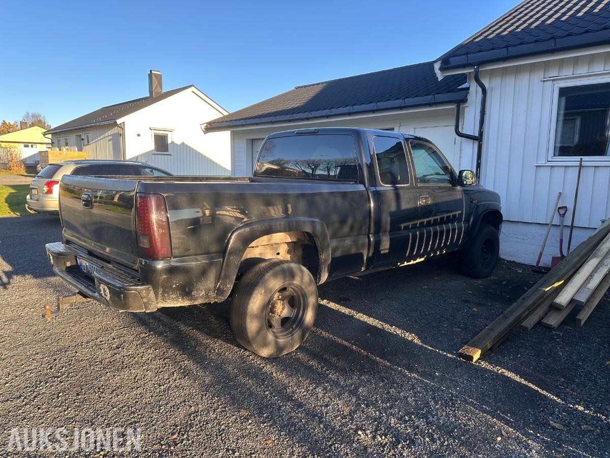 2002 Chevrolet Silverado 6.6 Diesel 299hk 4X4 Automat, Cruisekontroll, hengerfeste