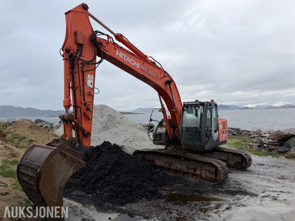 2008 Hitachi ZX225USPLC-3 Beltegraver, Engcon tiltrotator, S70, 2 skuffer