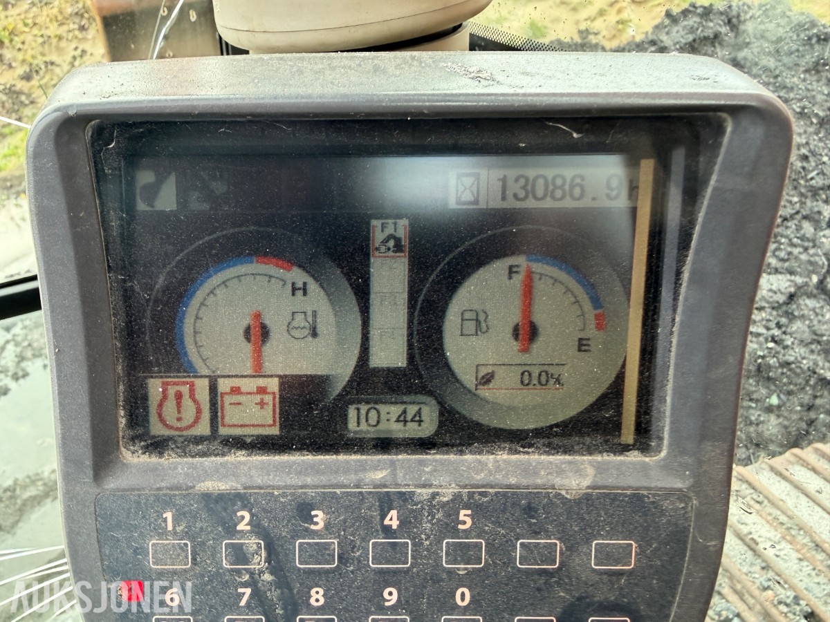 2008 Hitachi ZX225USPLC-3 Beltegraver, Engcon tiltrotator, S70, 2 skuffer