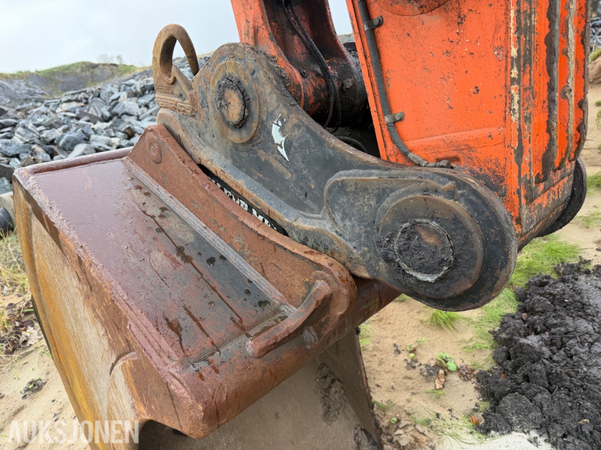 2008 Hitachi ZX225USPLC-3 Beltegraver, Engcon tiltrotator, S70, 2 skuffer