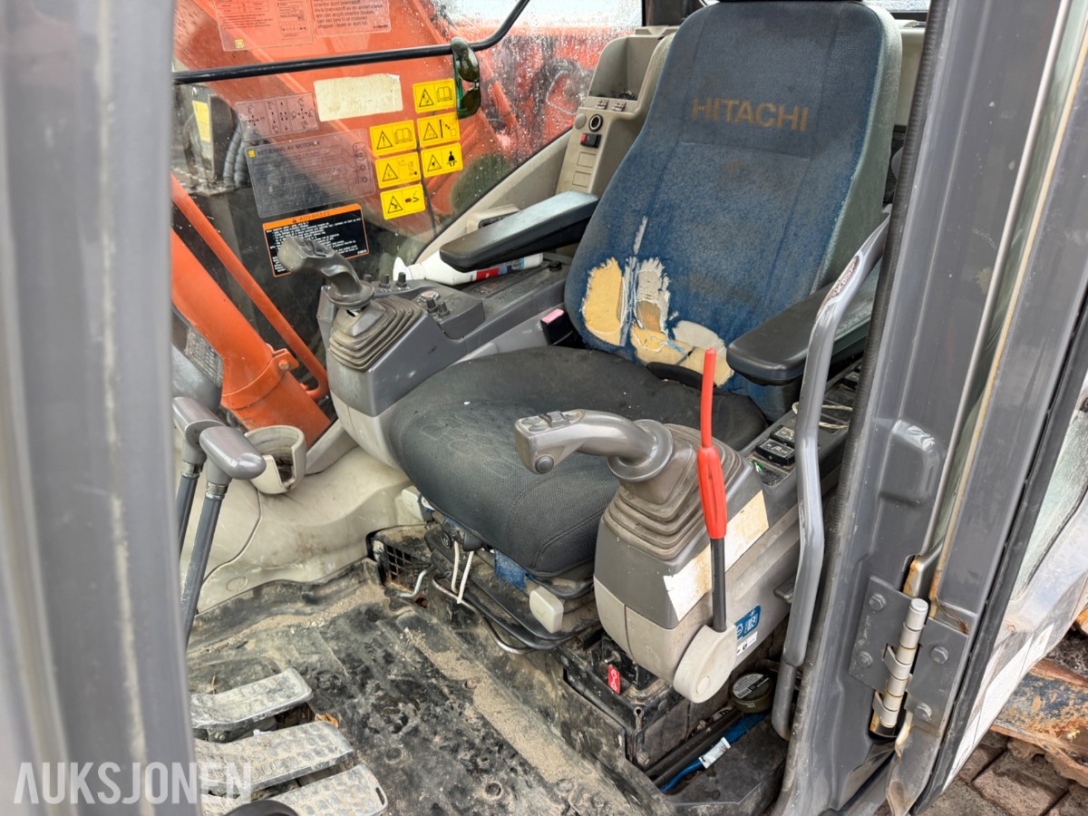 2008 Hitachi ZX225USPLC-3 Beltegraver, Engcon tiltrotator, S70, 2 skuffer