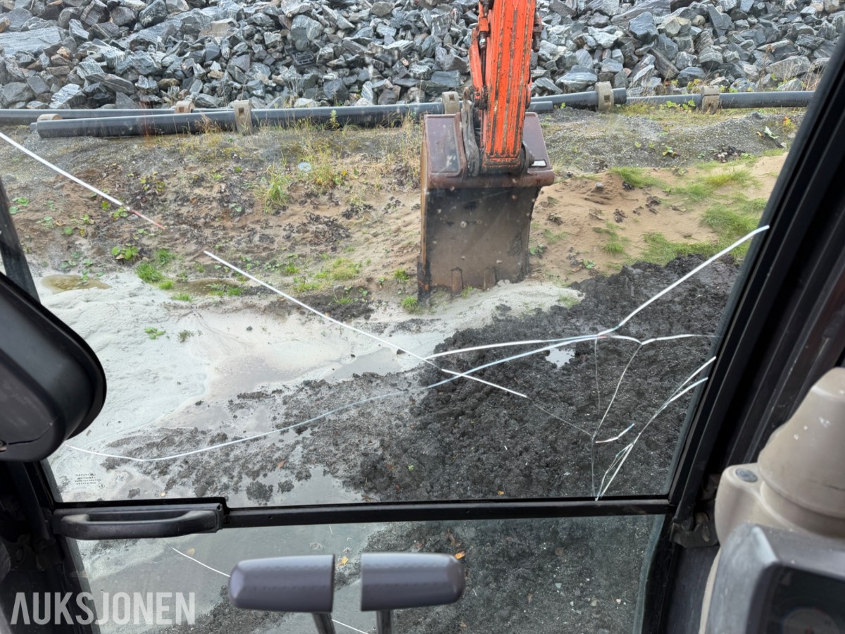 2008 Hitachi ZX225USPLC-3 Beltegraver, Engcon tiltrotator, S70, 2 skuffer