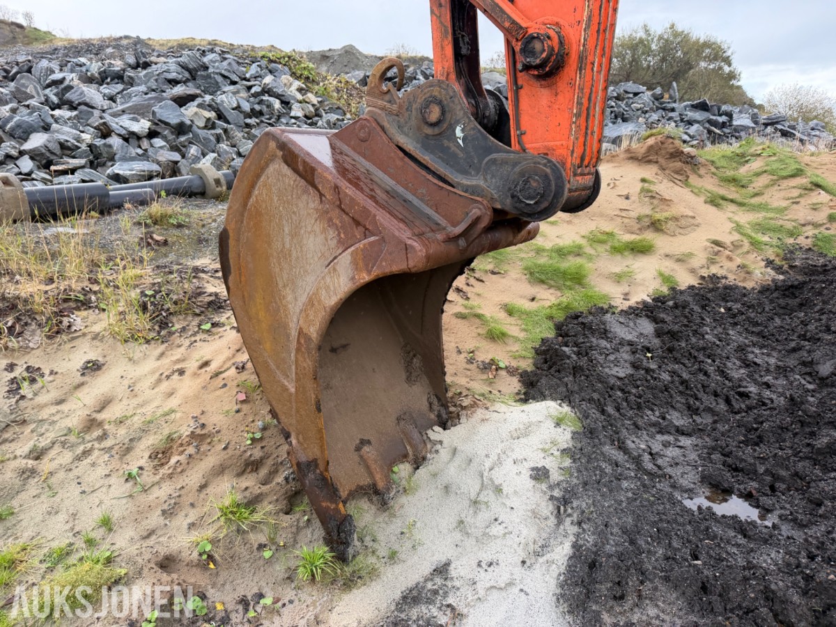 2008 Hitachi ZX225USPLC-3 Beltegraver, Engcon tiltrotator, S70, 2 skuffer