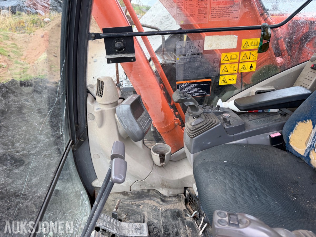 2008 Hitachi ZX225USPLC-3 Beltegraver, Engcon tiltrotator, S70, 2 skuffer