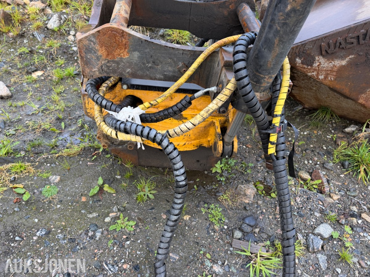 2008 Hitachi ZX225USPLC-3 Beltegraver, Engcon tiltrotator, S70, 2 skuffer