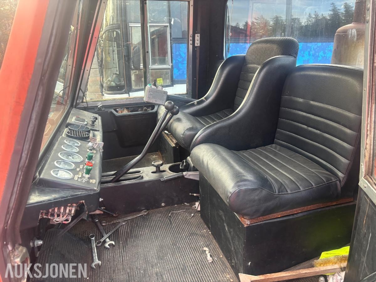1979 Leitner H390D tråkkemaskin
