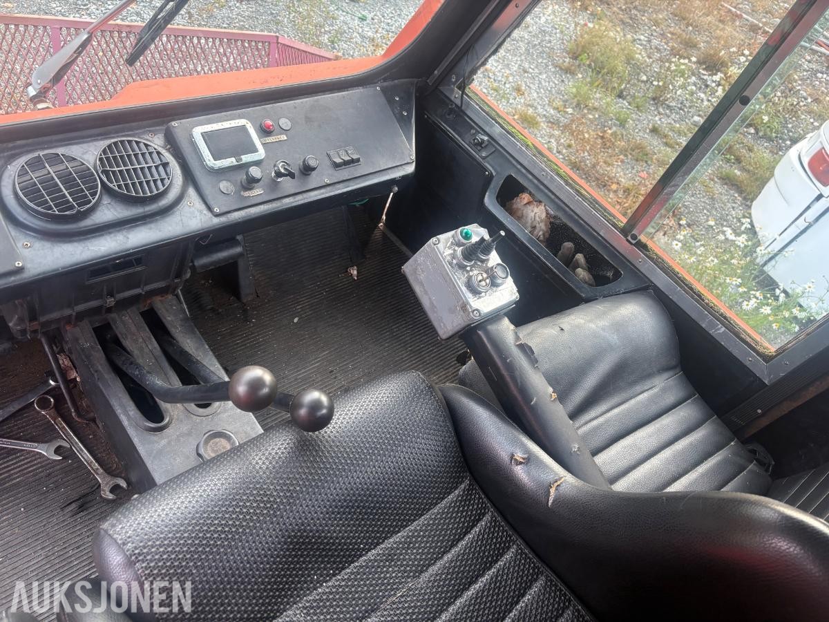 1979 Leitner H390D tråkkemaskin