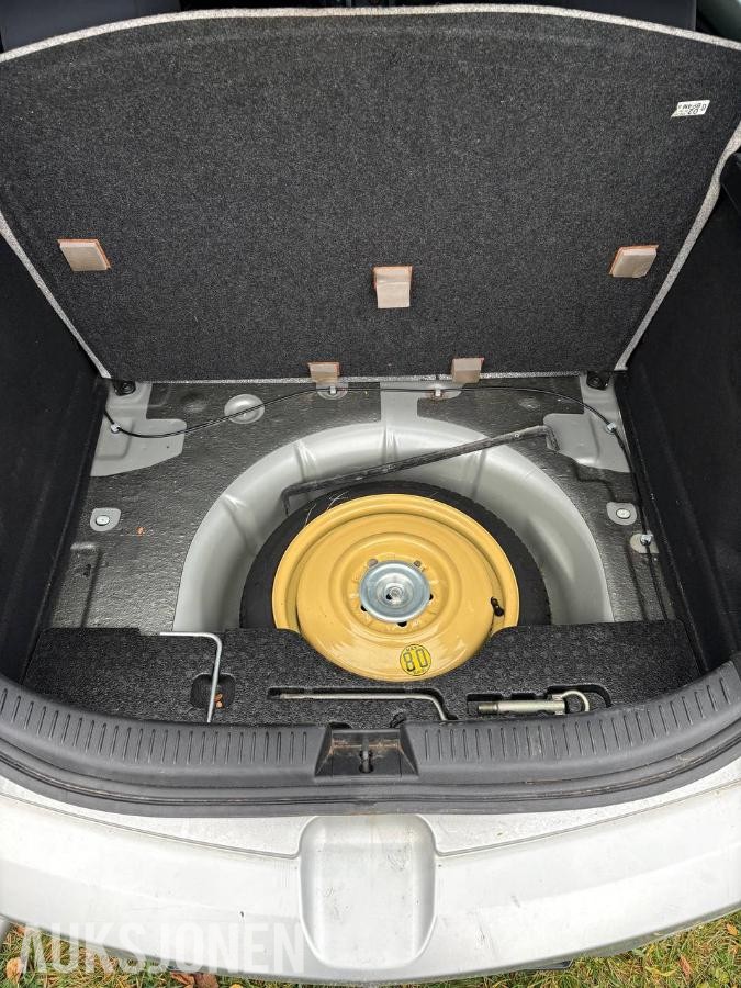 2007 Mazda 3, 1.6 Automat, Cruisekontroll, EU OK til 02.2027, Reparasjonsobjekt