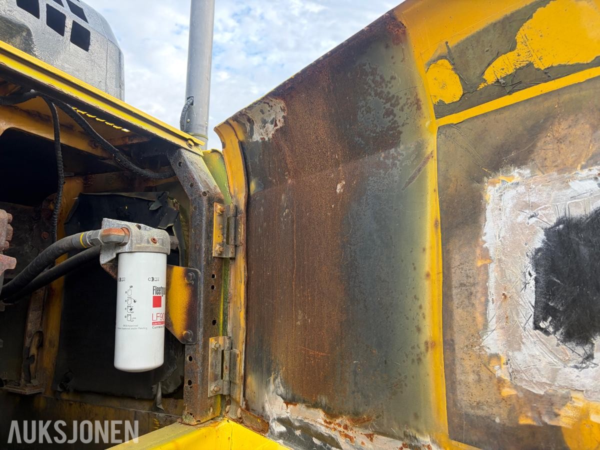 2004 KOMATSU PC340LC-7K MVA FRI BELTEGRAVER