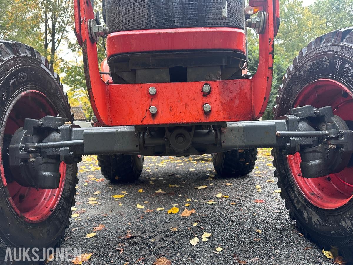 2010 Kubota M9540 traktor med lasteapparat
