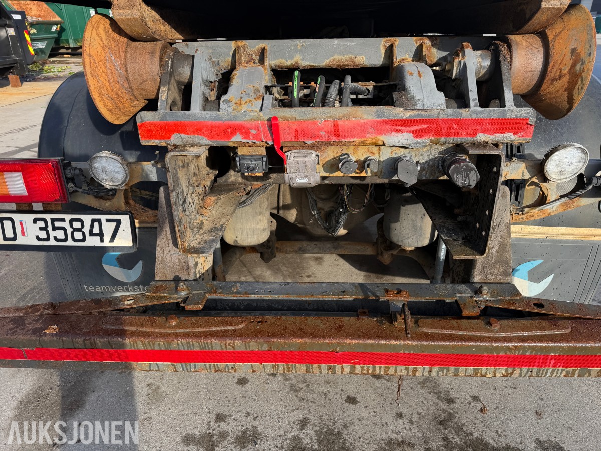 2004 Volvo FM9 Krokløftbil, Multilift 14 tonn