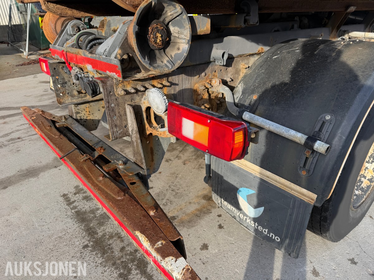 2004 Volvo FM9 Krokløftbil, Multilift 14 tonn