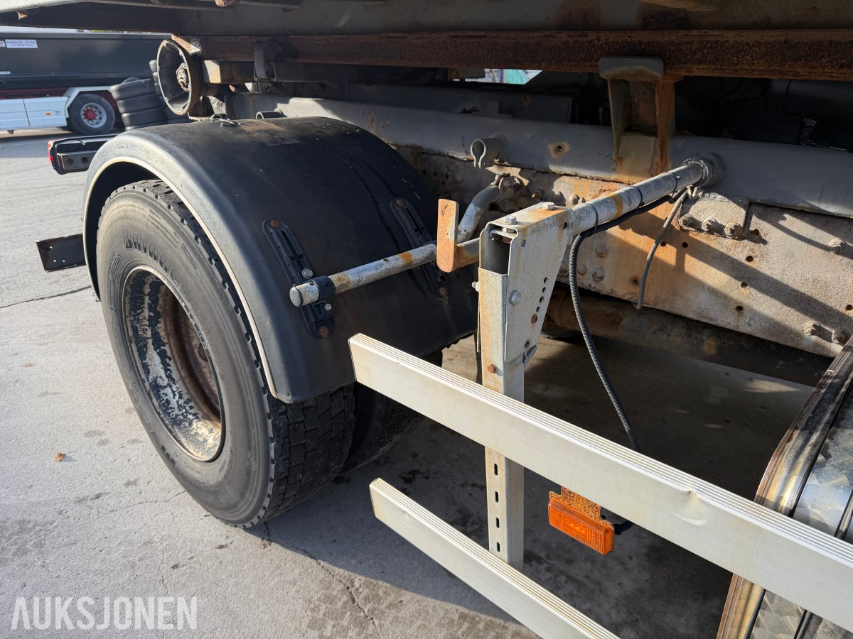 2004 Volvo FM9 Krokløftbil, Multilift 14 tonn