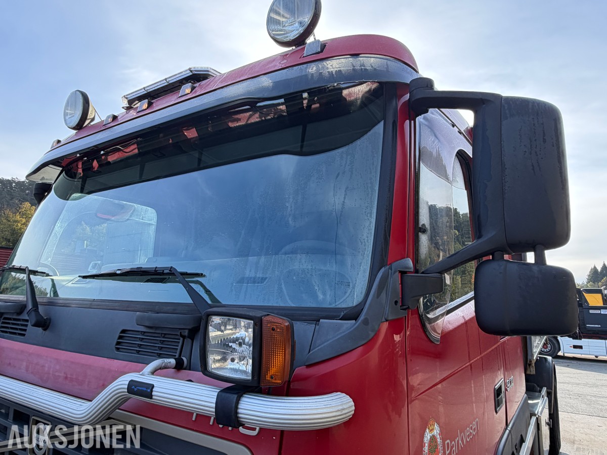 2004 Volvo FM9 Krokløftbil, Multilift 14 tonn