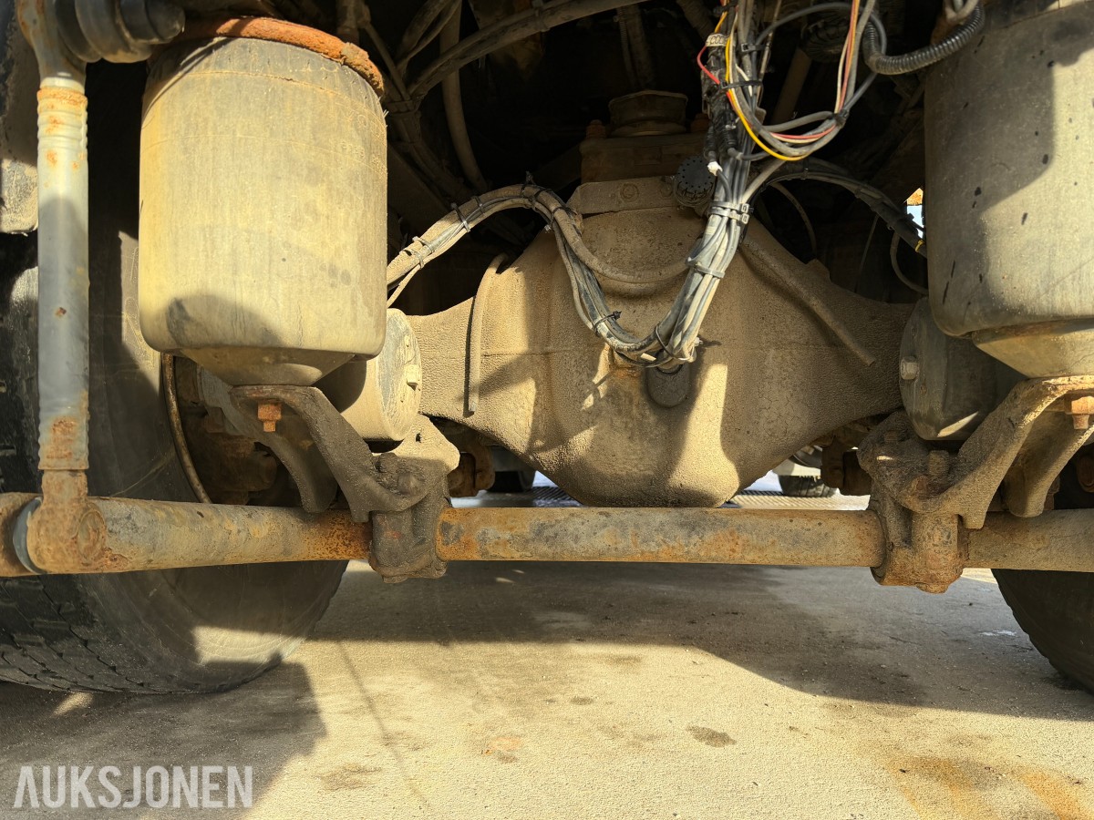2004 Volvo FM9 Krokløftbil, Multilift 14 tonn