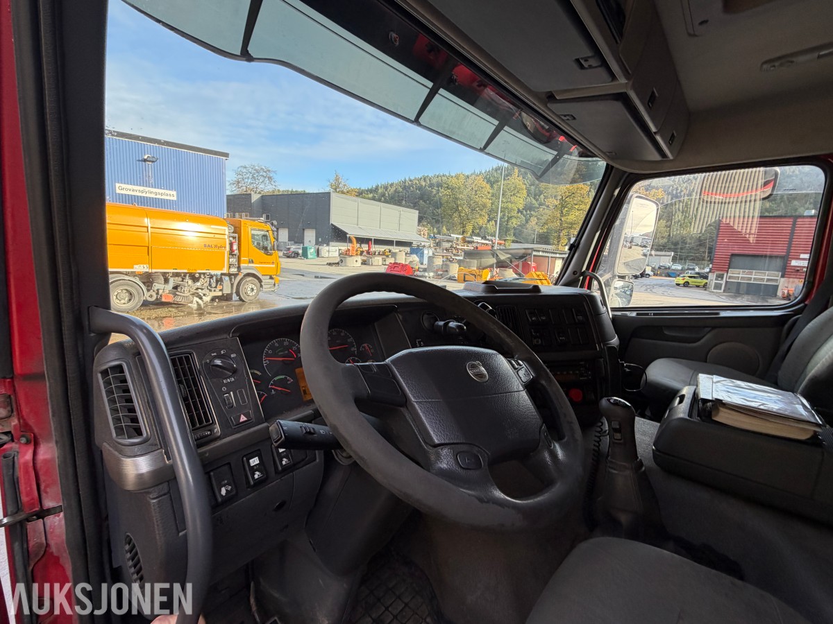 2004 Volvo FM9 Krokløftbil, Multilift 14 tonn