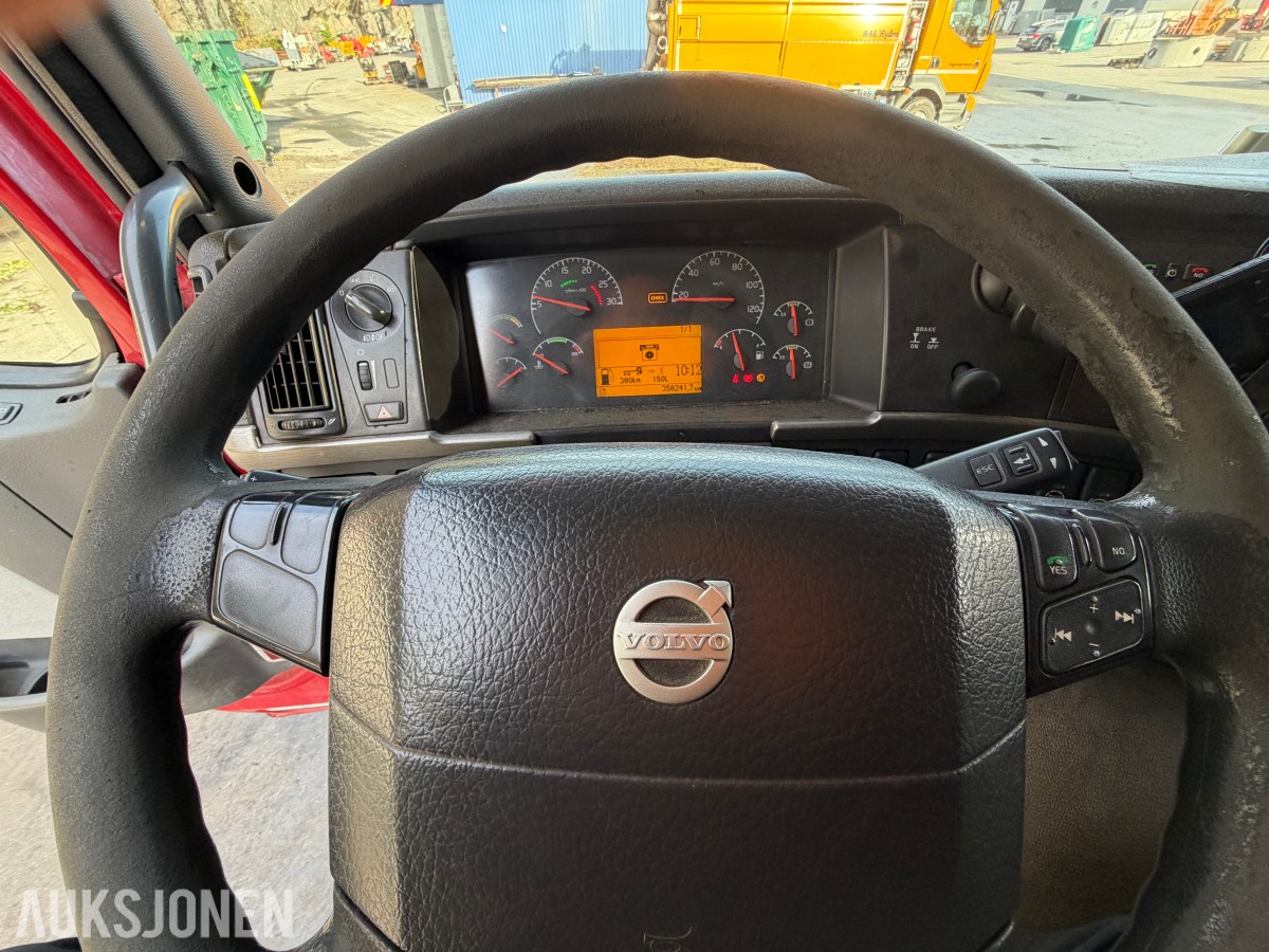 2004 Volvo FM9 Krokløftbil, Multilift 14 tonn
