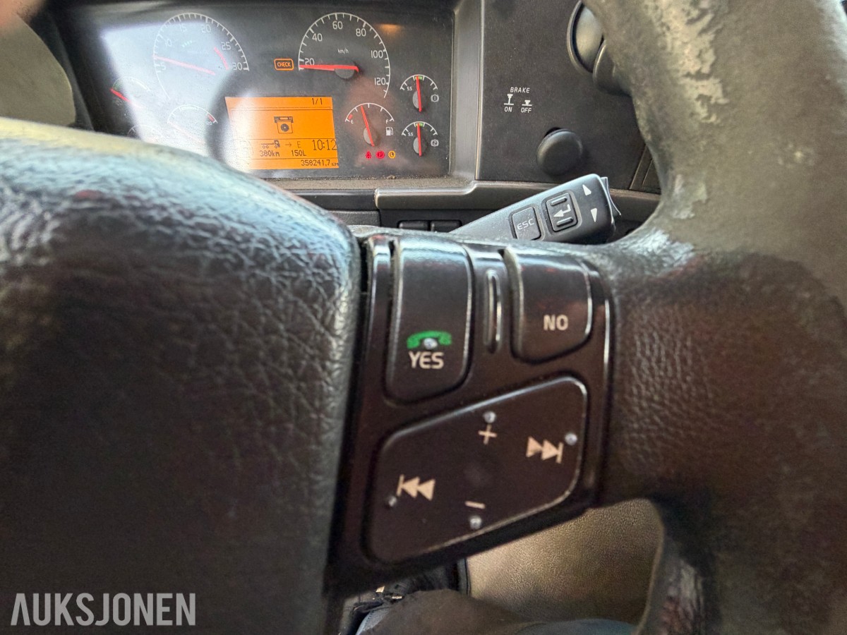 2004 Volvo FM9 Krokløftbil, Multilift 14 tonn