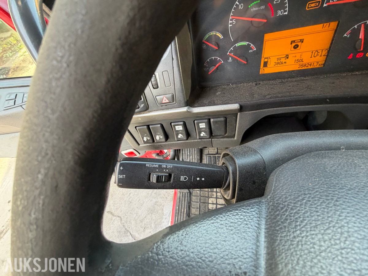 2004 Volvo FM9 Krokløftbil, Multilift 14 tonn