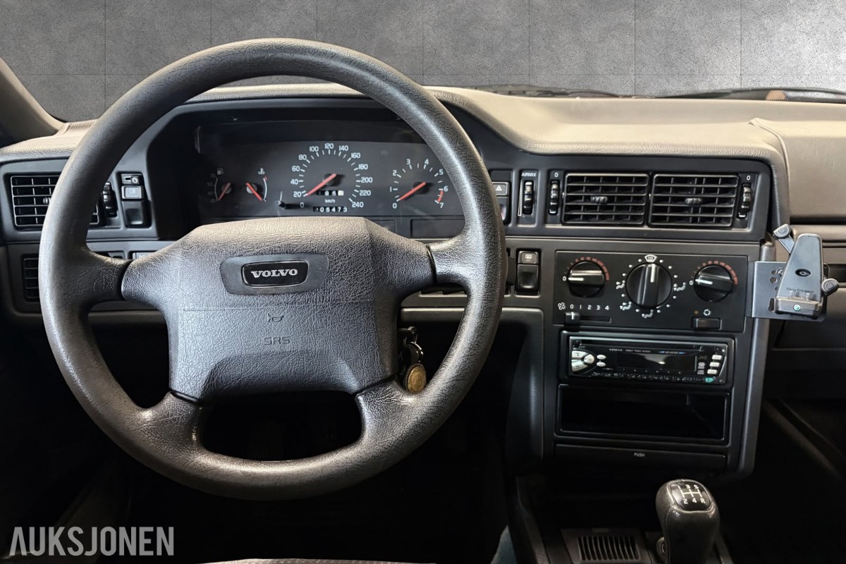 1995 Volvo 850 2.4 144 HK MANUELL SOLTAK HENGERFESTE