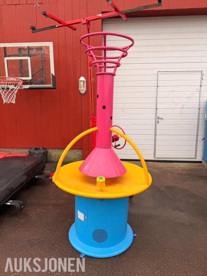 Ballblåsemaskin til lekeland / lekeområde selges