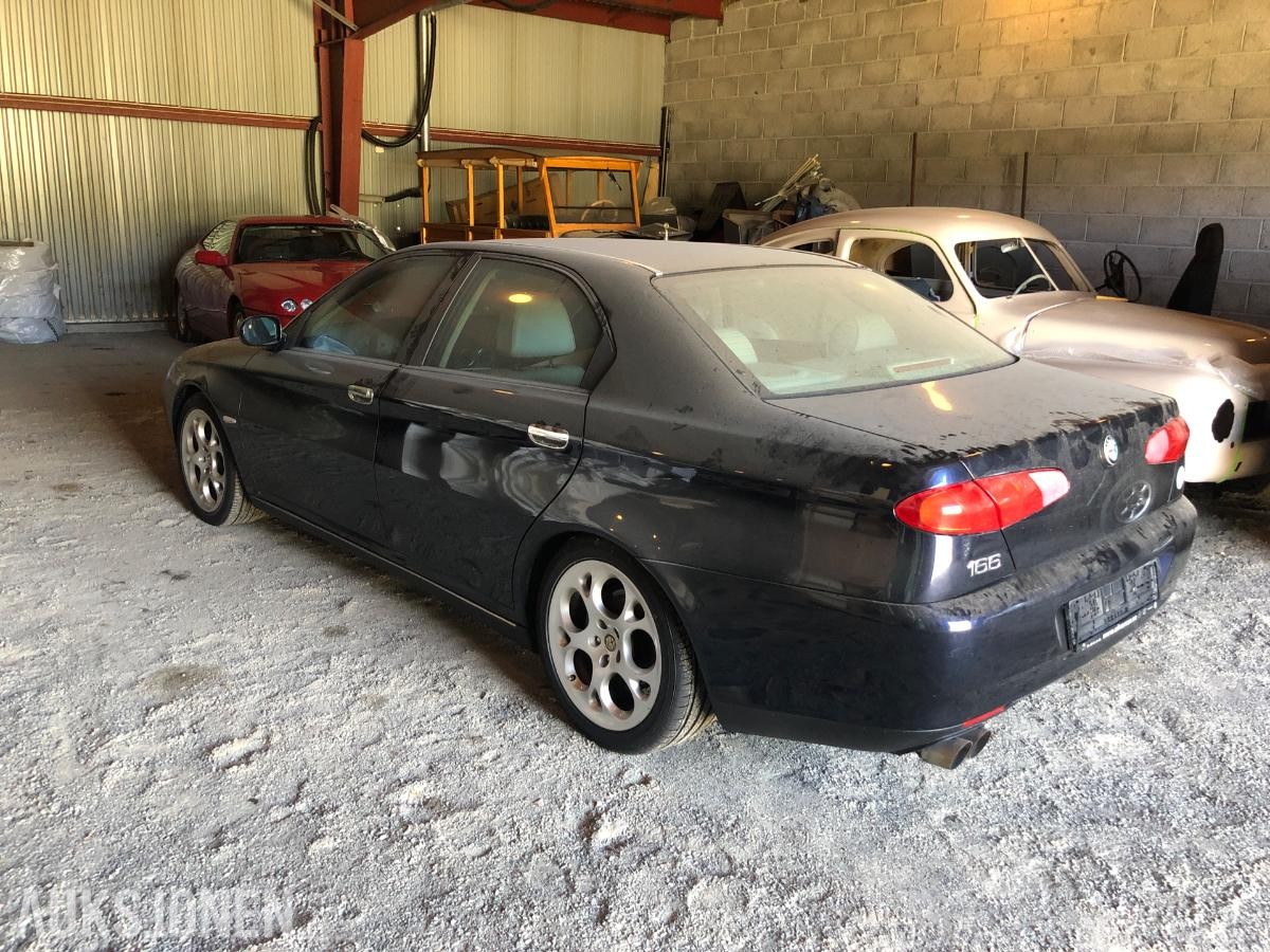 1999 Alfa Romeo 166 2.0 Bensin 155HK prosjekt, med delebil