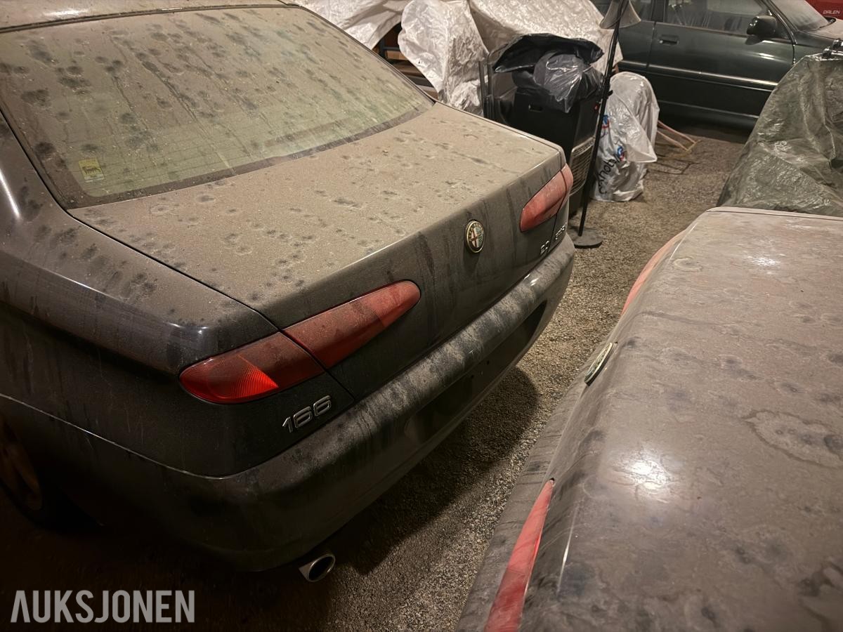 1999 Alfa Romeo 166 2.0 Bensin 155HK prosjekt, med delebil