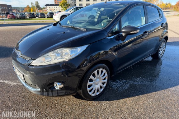2012 mod. Ford Fiesta 1,2 liter Bensin. 120 HK. 158146 km.