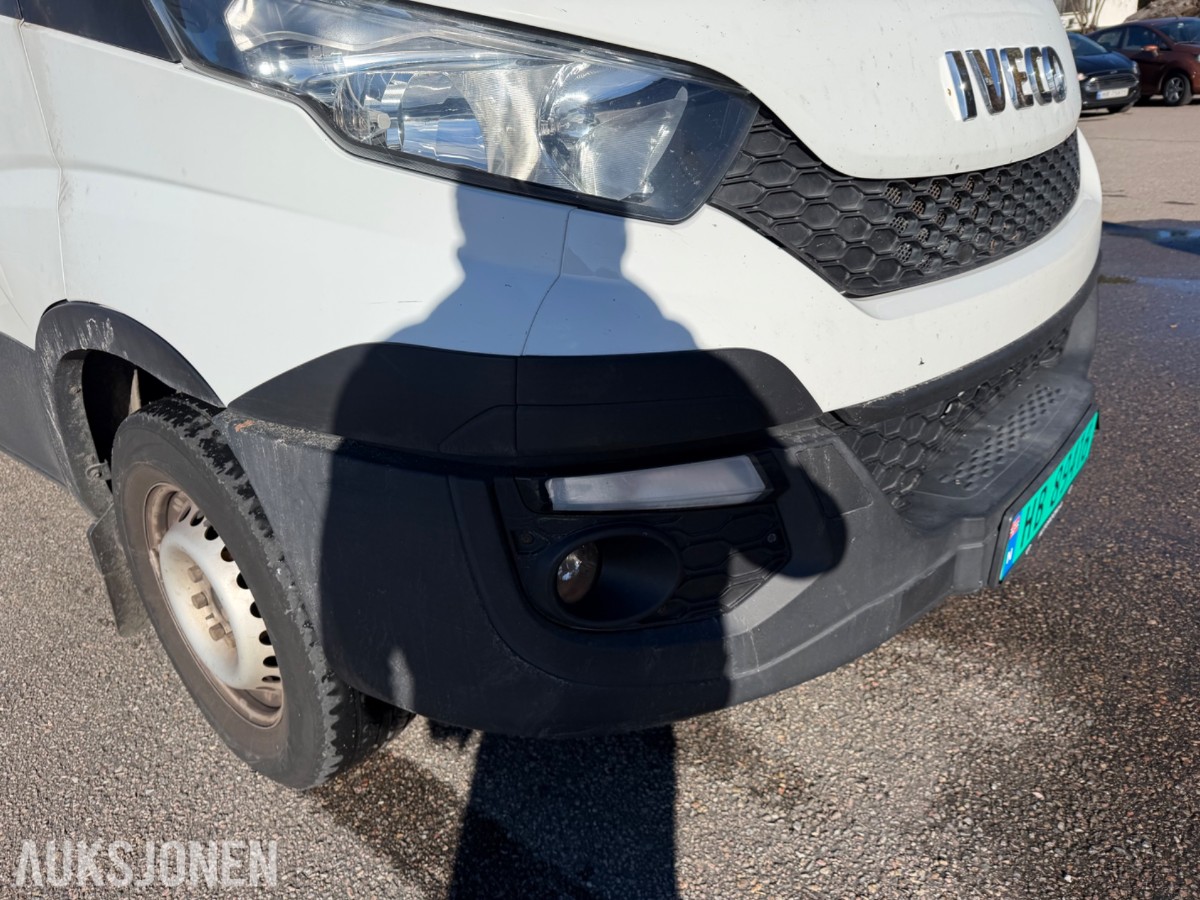 2016 mod. Iveco Daily m/Thermoskap og aggerigat. 174859 km.