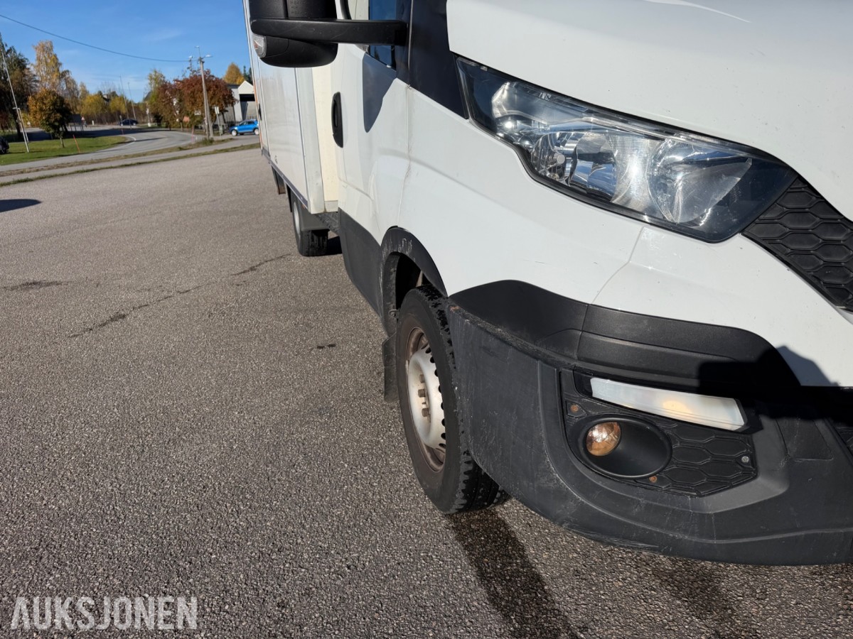 2016 mod. Iveco Daily m/Thermoskap og aggerigat. 174859 km.