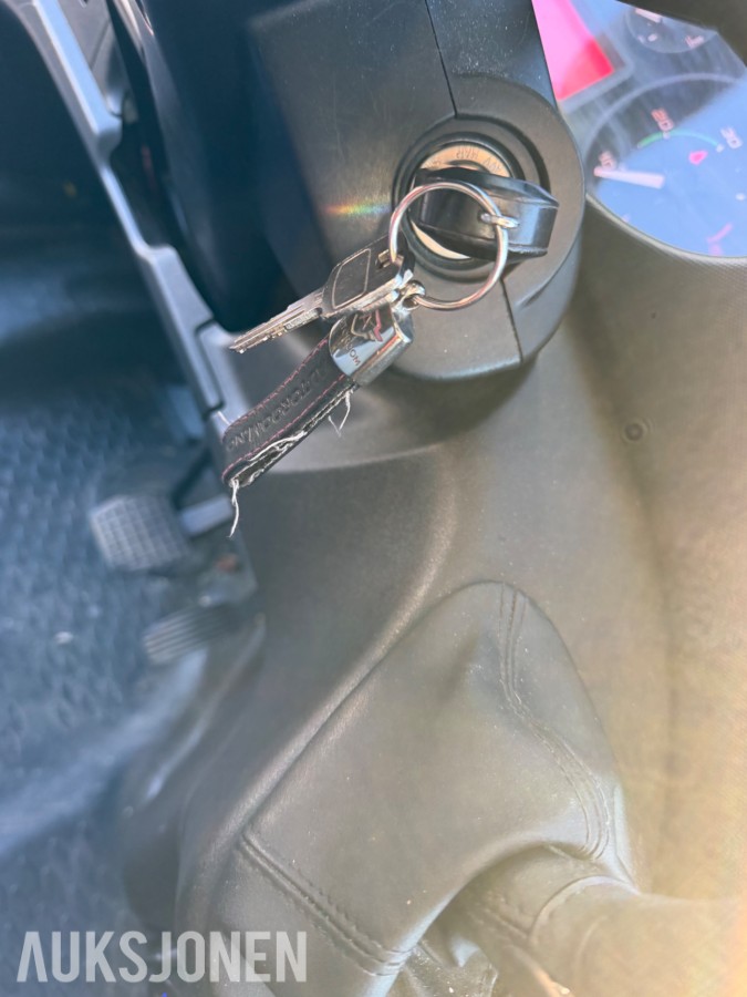 2016 mod. Iveco Daily m/Thermoskap og aggerigat. 174859 km.